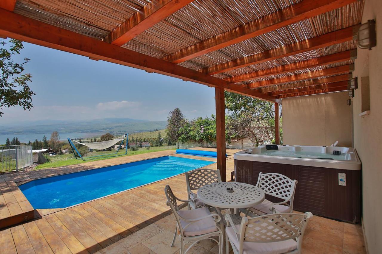 The White Chalet Boutique 모샤브레메트 외부 사진