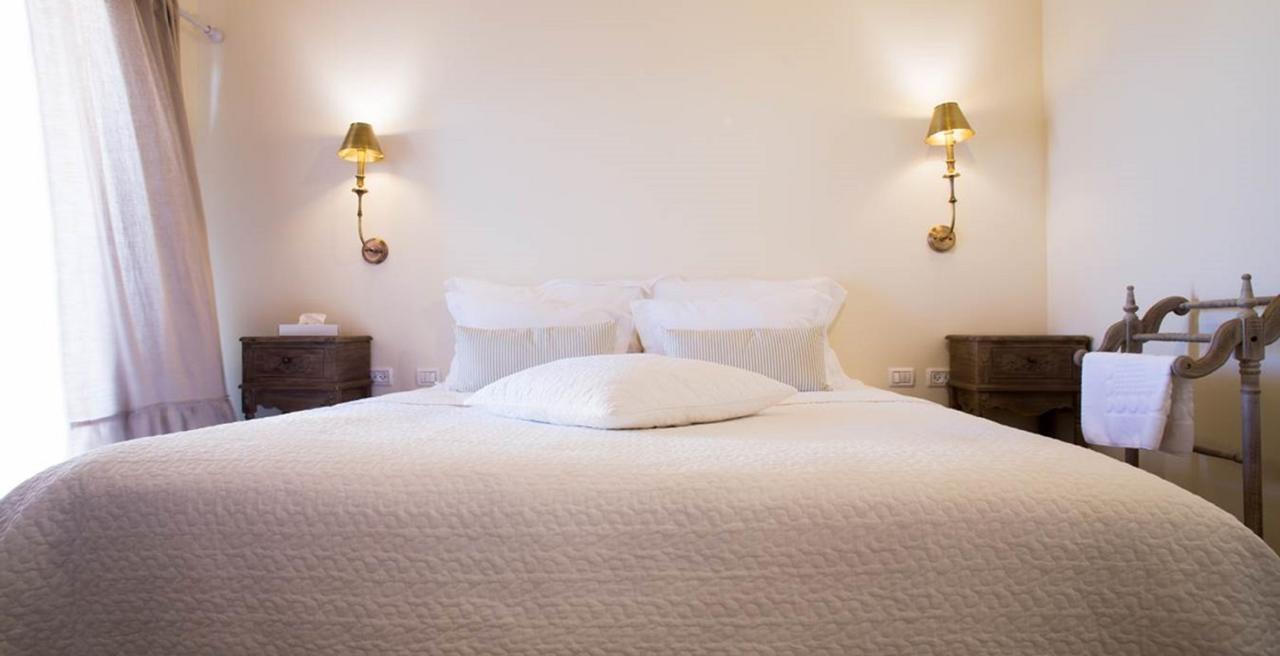 The White Chalet Boutique 모샤브레메트 외부 사진
